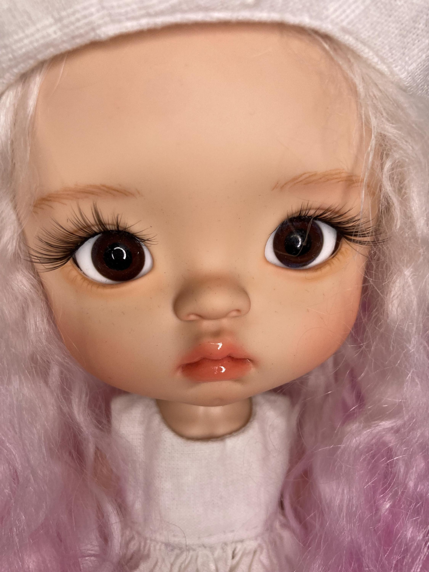 Juanbo handmade art doll detail 2